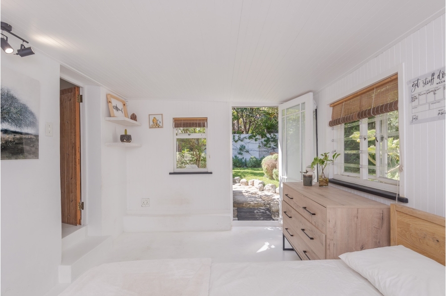 4 Bedroom Property for Sale in Kommetjie Western Cape